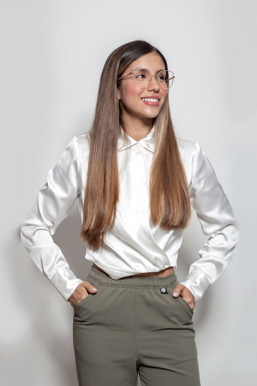 Dorado Gravity Woman